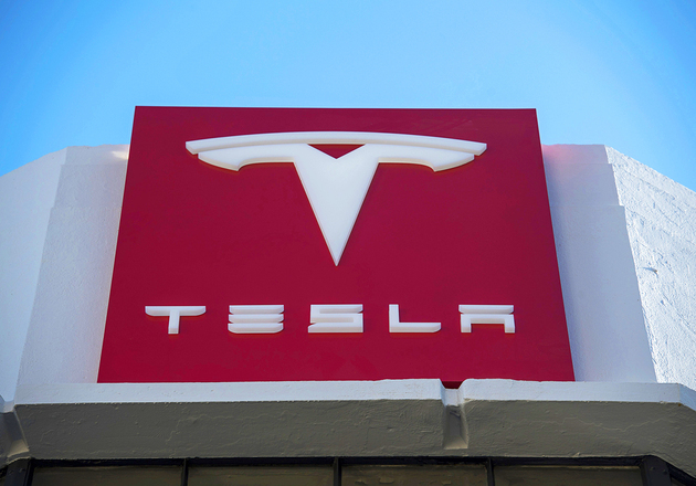 媒体管家|FSD授权上汽布局Robotaxi? 特斯拉中国:从未对接过