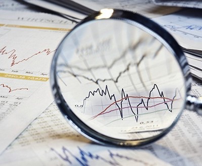 2025媒体管家：多晶硅期货上市在即 光伏产业将获价格信号新指引