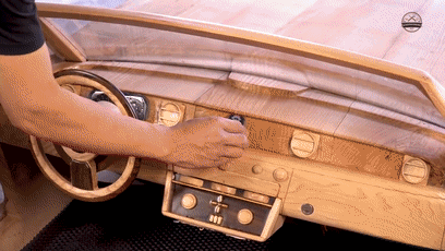 给孩子买豪车就差2个亿怎么办？用电锯做了一辆！