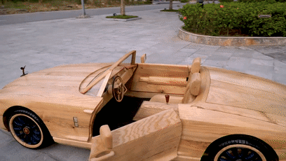 给孩子买豪车就差2个亿怎么办？用电锯做了一辆！