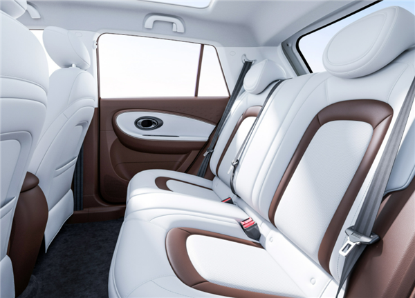 率先用上46大圆柱电池 江淮钇为3纯电车即将开售：最远能跑600km