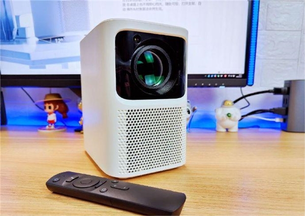 小明Q3MAX投影仪怎么样？两千价位小明Q3MAX性能如何？