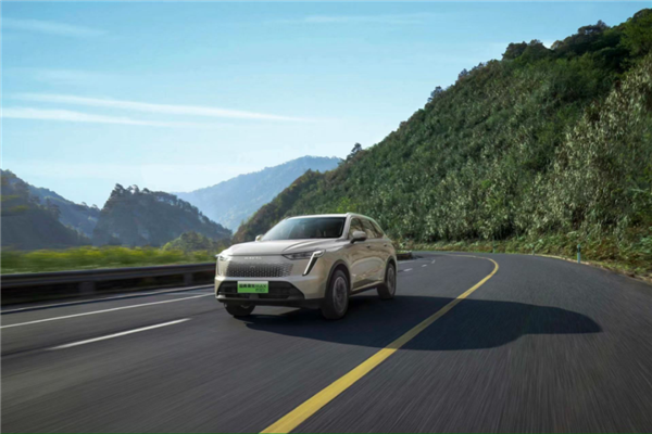 “十年内没有对手”？长城混动新车硬刚比亚迪 油费1毛4