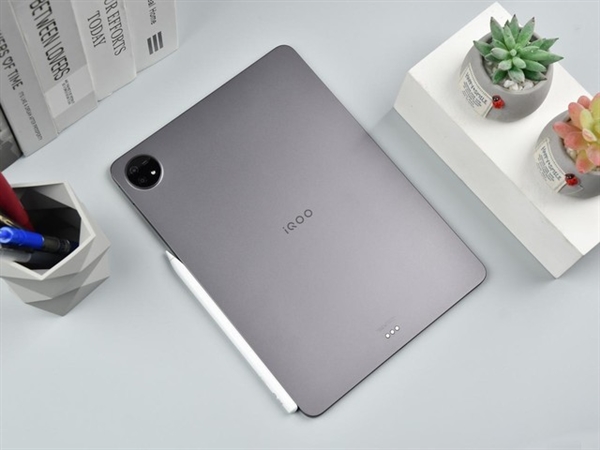 天玑板王！iQOO Pad上手：性能超强的生产力工具