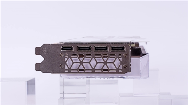 Ti势强袭！影驰 GeForce RTX 4060 Ti 8G星曜OC评测