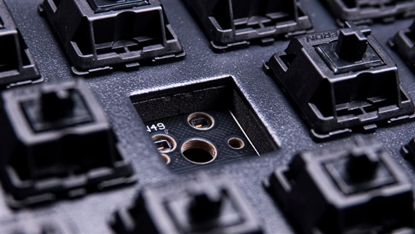 哎~就是玩！究竟什么是键盘热插拔 个性定制由你来造