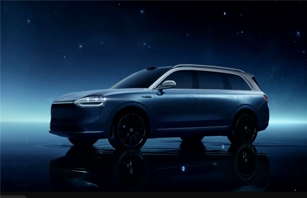 余承东口中“1000万以内最好的SUV” 问界M9实车曝光:比大还大