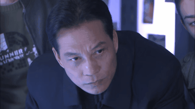 两个电风扇放一起 就能使人窒息身亡？夏天这件事真的要注意