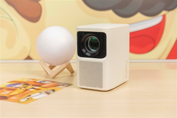 LCD投影行业头部品牌哈趣再出新品 H系列值得期待！