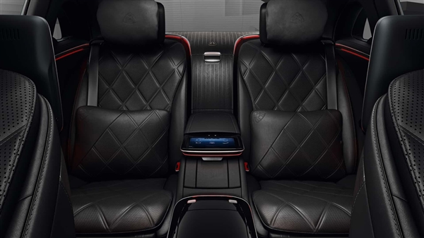 车标贴满全身！梅赛德斯-迈巴赫Night Series官图发布：真奢华