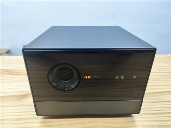 2023年618投影仪怎么选？预算6000元左右 4K投影仪首选当贝F6