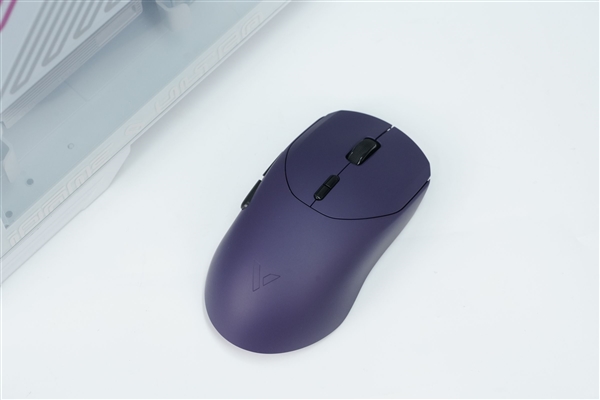 最快按键速度！雷柏VT9 MAX二代鼠标图赏